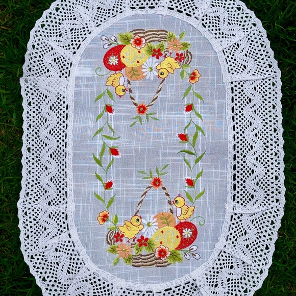 Other - Ukrainian machine-embroidered Easter Basket Cover, Rushnyk Ukraine, US 45*60 cm